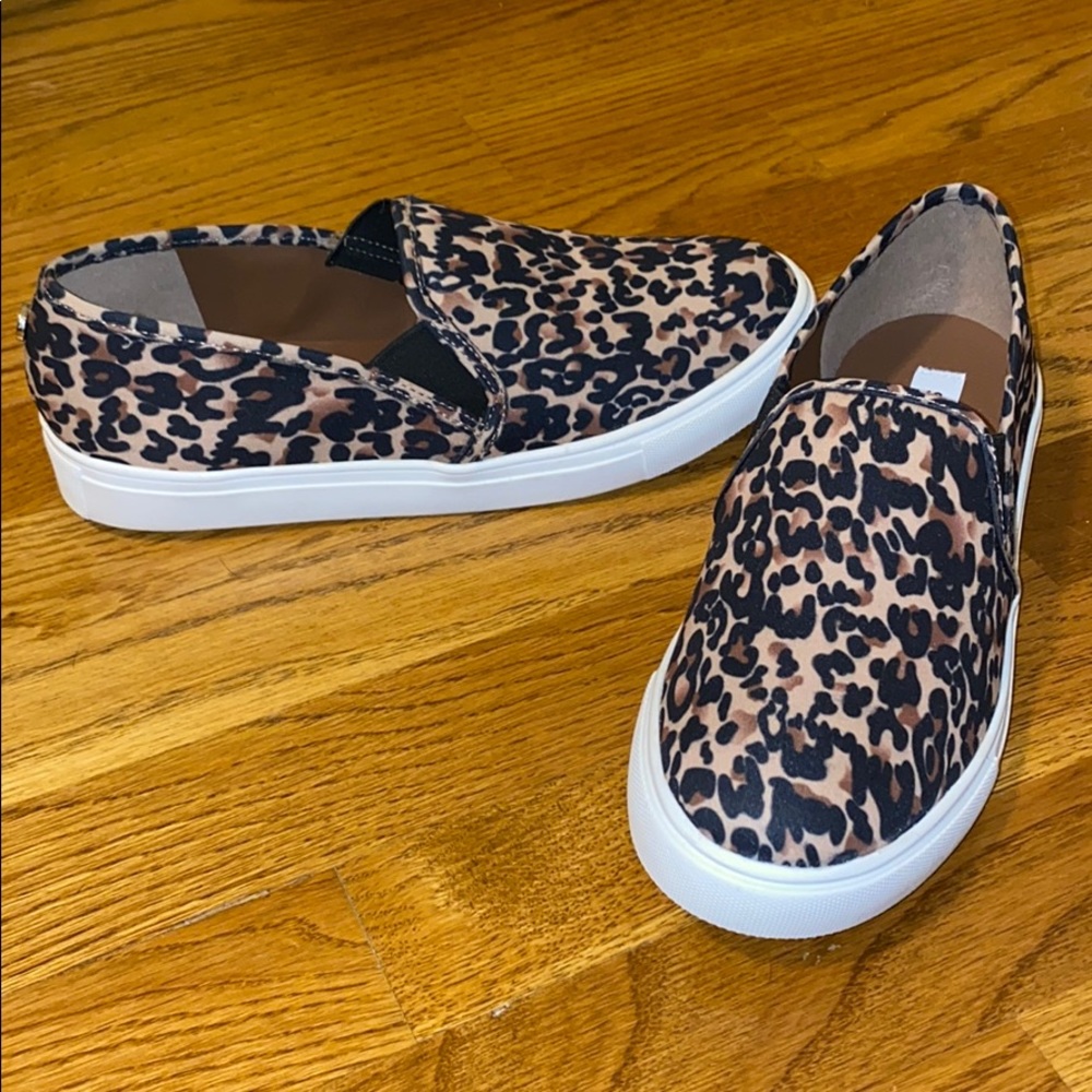 Steve Madden Cheetah slip on shoes
